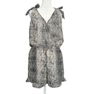 VENUS Romper Jumpsuit Size 8 Cream Gray Cheetah Print Tie Shoulder Sleeveless